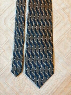 Vintage Stanley Blacker Silk Tie Blue Grey Abstract Wave